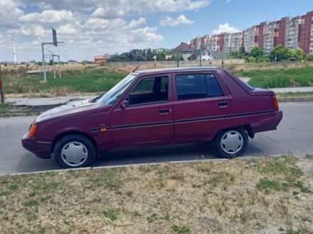 Красный ЗАЗ 1103 Славута, объемом двигателя 1.2 л и пробегом 170 тыс. км за 1300 $, фото 1 на Automoto.ua