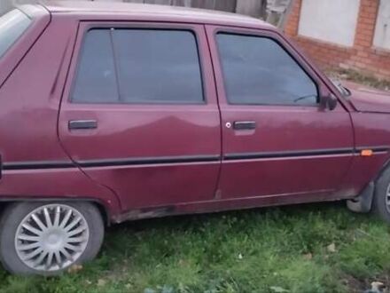 ЗАЗ 1103 Славута 2004 у Полтаві на Automoto.ua Червоний ЗАЗ 1103 Славута, об'ємом двигуна 0 л та пробігом 115 тис. км за 650 $, фото 1 на Automoto.ua