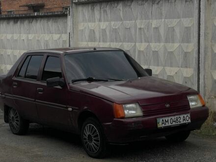 ЗАЗ 1103 Славута 2005 в Коростышеве на Automoto.ua Красный ЗАЗ 1103 Славута, объемом двигателя 1.2 л и пробегом 3 тыс. км за 850 $, фото 1 на Automoto.ua
