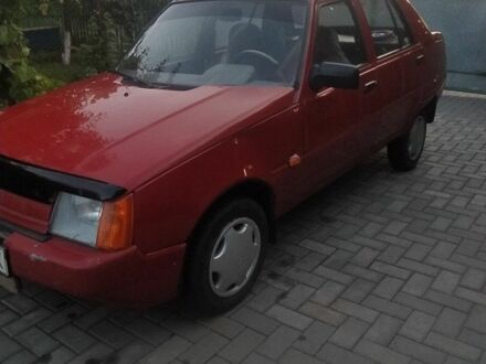 ЗАЗ 1103 Славута 2005 у Чернобае на Automoto.ua Червоний ЗАЗ 1103 Славута, об'ємом двигуна 0 л та пробігом 108 тис. км за 1050 $, фото 1 на Automoto.ua