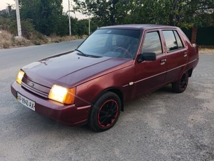 Червоний ЗАЗ 1103 Славута, об'ємом двигуна 1.2 л та пробігом 127 тис. км за 800 $, фото 1 на Automoto.ua
