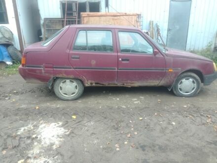 ЗАЗ 1103 Славута 2005 в Стрые на Automoto.ua Красный ЗАЗ 1103 Славута, объемом двигателя 1.2 л и пробегом 196 тыс. км за 284 $, фото 1 на Automoto.ua