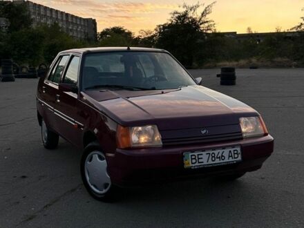 ЗАЗ 1103 Славута 2005 в Николаеве на Automoto.ua Красный ЗАЗ 1103 Славута, объемом двигателя 1.2 л и пробегом 84 тыс. км за 1380 $, фото 1 на Automoto.ua