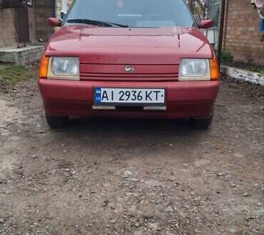 Красный ЗАЗ 1103 Славута, объемом двигателя 1.2 л и пробегом 208 тыс. км за 900 $, фото 1 на Automoto.ua