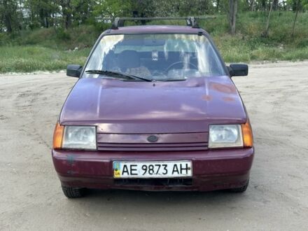 ЗАЗ 1103 Славута 2005 в Днепре (Днепропетровске) на Automoto.ua Красный ЗАЗ 1103 Славута, объемом двигателя 1.2 л и пробегом 100 тыс. км за 500 $, фото 1 на Automoto.ua