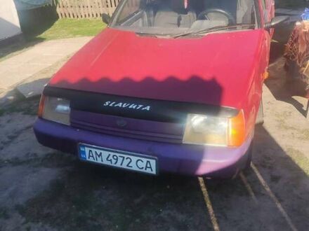 ЗАЗ 1103 Славута 2005 у Малине на Automoto.ua Червоний ЗАЗ 1103 Славута, об'ємом двигуна 1.2 л та пробігом 136 тис. км за 700 $, фото 1 на Automoto.ua