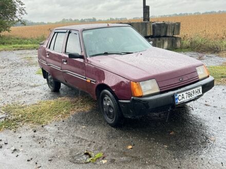 ЗАЗ 1103 Славута 2005 в Умани на Automoto.ua Красный ЗАЗ 1103 Славута, объемом двигателя 1.2 л и пробегом 200 тыс. км за 600 $, фото 1 на Automoto.ua