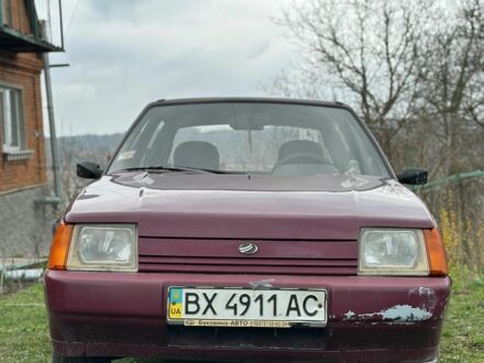 ЗАЗ 1103 Славута 2005 в Хмельницком на Automoto.ua Красный ЗАЗ 1103 Славута, объемом двигателя 1.2 л и пробегом 280 тыс. км за 600 $, фото 1 на Automoto.ua