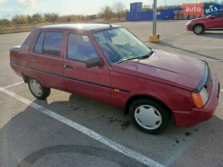 ЗАЗ 1103 Славута 2006 в Кропивницком (Кировограде) на Automoto.ua Красный ЗАЗ 1103 Славута, объемом двигателя 1.2 л и пробегом 221 тыс. км за 1200 $, фото 1 на Automoto.ua
