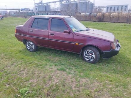 ЗАЗ 1103 Славута 2006 у Миколаєві на Automoto.ua Червоний ЗАЗ 1103 Славута, об'ємом двигуна 1.2 л та пробігом 165 тис. км за 850 $, фото 1 на Automoto.ua