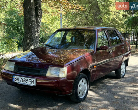Красный ЗАЗ 1103 Славута, объемом двигателя 1.2 л и пробегом 140 тыс. км за 1650 $, фото 1 на Automoto.ua