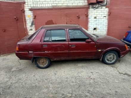 ЗАЗ 1103 Славута 2006 у Чернігові на Automoto.ua Червоний ЗАЗ 1103 Славута, об'ємом двигуна 0 л та пробігом 1 тис. км за 25000 $, фото 1 на Automoto.ua