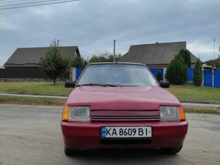 Красный ЗАЗ 1103 Славута, объемом двигателя 0 л и пробегом 200 тыс. км за 800 $, фото 1 на Automoto.ua