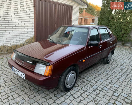 Червоний ЗАЗ 1103 Славута, об'ємом двигуна 1.2 л та пробігом 125 тис. км за 1250 $, фото 1 на Automoto.ua