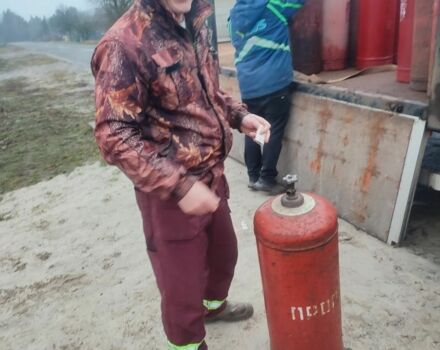 Красный ЗАЗ 1103 Славута, объемом двигателя 1.2 л и пробегом 82 тыс. км за 1000 $, фото 1 на Automoto.ua