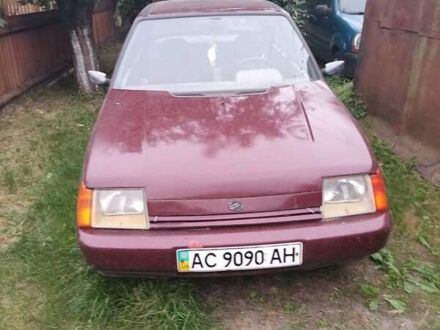 ЗАЗ 1103 Славута 2006 в Луцке на Automoto.ua Красный ЗАЗ 1103 Славута, объемом двигателя 1.2 л и пробегом 240 тыс. км за 1000 $, фото 1 на Automoto.ua