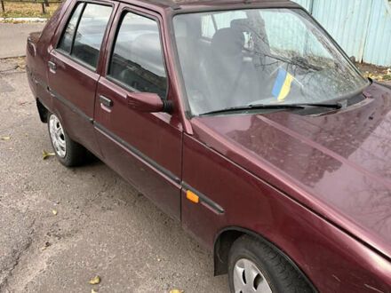 ЗАЗ 1103 Славута 2006 в Черкассах на Automoto.ua Красный ЗАЗ 1103 Славута, объемом двигателя 1.2 л и пробегом 200 тыс. км за 1000 $, фото 1 на Automoto.ua