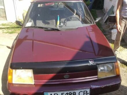 ЗАЗ 1103 Славута 2006 у Казатине на Automoto.ua Червоний ЗАЗ 1103 Славута, об'ємом двигуна 1.2 л та пробігом 200 тис. км за 1000 $, фото 1 на Automoto.ua