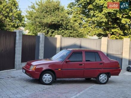 ЗАЗ 1103 Славута 2006 в Днепре (Днепропетровске) на Automoto.ua Красный ЗАЗ 1103 Славута, объемом двигателя 1.2 л и пробегом 150 тыс. км за 1150 $, фото 1 на Automoto.ua
