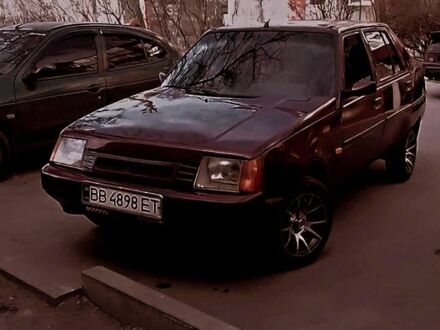 Красный ЗАЗ 1103 Славута, объемом двигателя 1.2 л и пробегом 93 тыс. км за 1500 $, фото 1 на Automoto.ua