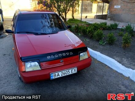 ЗАЗ 1103 Славута 2007 у Новоукраинке на Automoto.ua Червоний ЗАЗ 1103 Славута, об'ємом двигуна 1.1 л та пробігом 99 тис. км за 1500 $, фото 1 на Automoto.ua