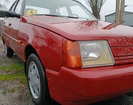 Красный ЗАЗ 1103 Славута, объемом двигателя 1.09 л и пробегом 48 тыс. км за 2350 $, фото 1 на Automoto.ua