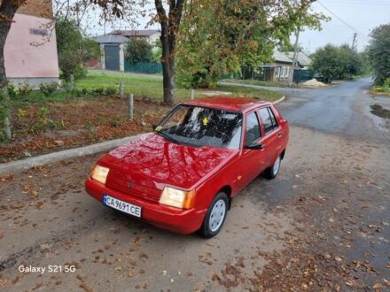 ЗАЗ 1103 Славута 2007 в Черкассах на Automoto.ua Красный ЗАЗ 1103 Славута, объемом двигателя 1.1 л и пробегом 47 тыс. км за 1850 $, фото 1 на Automoto.ua