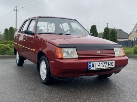 ЗАЗ 1103 Славута 2008 у Тараще на Automoto.ua Червоний ЗАЗ 1103 Славута, об'ємом двигуна 1.2 л та пробігом 60 тис. км за 1500 $, фото 1 на Automoto.ua