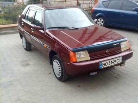 ЗАЗ 1103 Славута 2008 в Тернополе на Automoto.ua Красный ЗАЗ 1103 Славута, объемом двигателя 1.2 л и пробегом 93 тыс. км за 1650 $, фото 1 на Automoto.ua