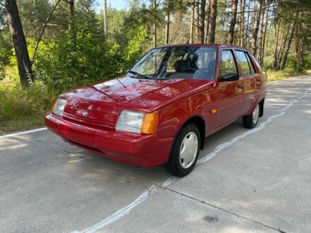 ЗАЗ 1103 Славута 2010 у Славуте на Automoto.ua Червоний ЗАЗ 1103 Славута, об'ємом двигуна 0 л та пробігом 13 тис. км за 2450 $, фото 1 на Automoto.ua
