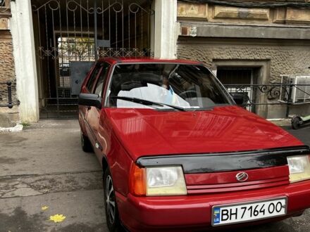 ЗАЗ 1103 Славута 2010 в Одессе на Automoto.ua Красный ЗАЗ 1103 Славута, объемом двигателя 1.3 л и пробегом 70 тыс. км за 2000 $, фото 1 на Automoto.ua