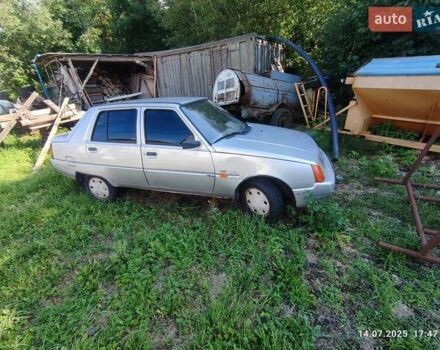 ЗАЗ 1103 Славута, объемом двигателя 1.2 л и пробегом 155 тыс. км за 658 $, фото 3 на Automoto.ua