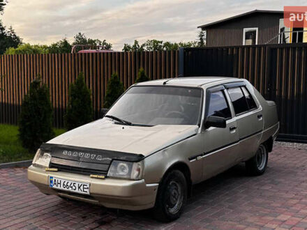 ЗАЗ 1103 Славута 2002 у Києві на Automoto.ua ЗАЗ 1103 Славута, об'ємом двигуна 1.3 л та пробігом 150 тис. км за 699 $, фото 1 на Automoto.ua