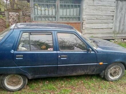 ЗАЗ 1103 Славута 2004 у Чернігові на Automoto.ua ЗАЗ 1103 Славута, об'ємом двигуна 1.2 л та пробігом 140 тис. км за 1100 $, фото 1 на Automoto.ua