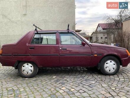 ЗАЗ 1103 Славута 2004 у Мукачеве на Automoto.ua ЗАЗ 1103 Славута, об'ємом двигуна 1.2 л та пробігом 138 тис. км за 900 $, фото 1 на Automoto.ua