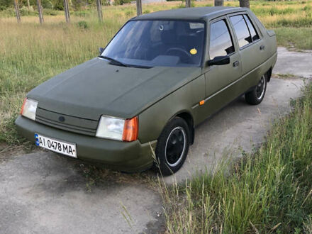 ЗАЗ 1103 Славута 2008 у Броварах на Automoto.ua ЗАЗ 1103 Славута, об'ємом двигуна 1.3 л та пробігом 94 тис. км за 1450 $, фото 1 на Automoto.ua