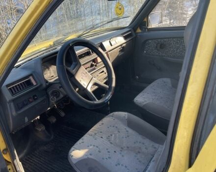 Желтый ЗАЗ 1103 Славута, объемом двигателя 10 л и пробегом 150 тыс. км за 400 $, фото 4 на Automoto.ua