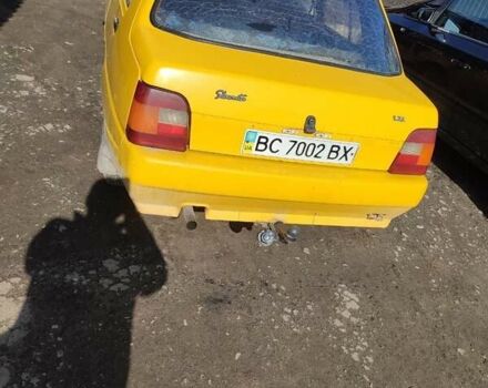 Желтый ЗАЗ 1103 Славута, объемом двигателя 1.2 л и пробегом 100 тыс. км за 600 $, фото 5 на Automoto.ua