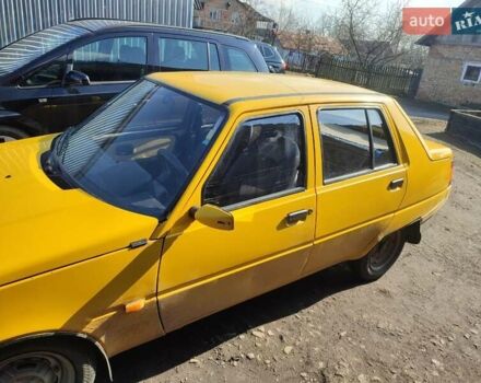 Желтый ЗАЗ 1103 Славута, объемом двигателя 1.2 л и пробегом 100 тыс. км за 600 $, фото 6 на Automoto.ua