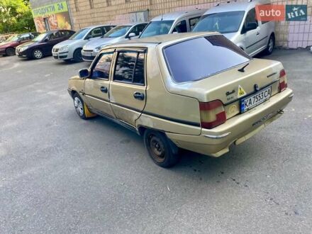 Желтый ЗАЗ 1103 Славута, объемом двигателя 1.2 л и пробегом 330 тыс. км за 551 $, фото 1 на Automoto.ua