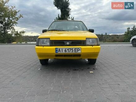 ЗАЗ 1103 Славута 2002 в Василькове на Automoto.ua Желтый ЗАЗ 1103 Славута, объемом двигателя 1.2 л и пробегом 169 тыс. км за 1900 $, фото 1 на Automoto.ua