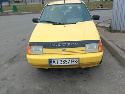 ЗАЗ 1103 Славута 2002 у Кагарлыке на Automoto.ua Жовтий ЗАЗ 1103 Славута, об'ємом двигуна 1.2 л та пробігом 90 тис. км за 1100 $, фото 1 на Automoto.ua
