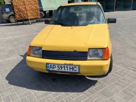 ЗАЗ 1103 Славута 2003 у Запоріжжя на Automoto.ua Жовтий ЗАЗ 1103 Славута, об'ємом двигуна 1.2 л та пробігом 167 тис. км за 1200 $, фото 1 на Automoto.ua