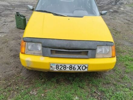 ЗАЗ 1103 Славута 2003 у Кропивницькому (Кіровограді) на Automoto.ua Жовтий ЗАЗ 1103 Славута, об'ємом двигуна 1.2 л та пробігом 235 тис. км за 32500 $, фото 1 на Automoto.ua