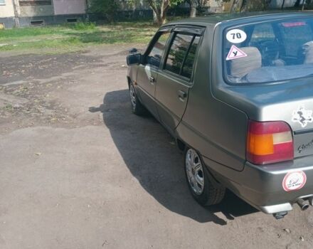 Серый ЗАЗ 1103 Славута, объемом двигателя 1.1 л и пробегом 2 тыс. км за 1519 $, фото 4 на Automoto.ua