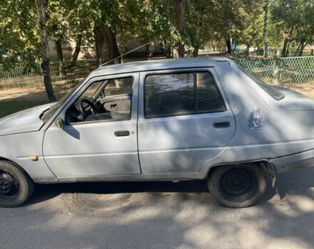 Серый ЗАЗ 1103 Славута, объемом двигателя 1.2 л и пробегом 200 тыс. км за 382 $, фото 4 на Automoto.ua