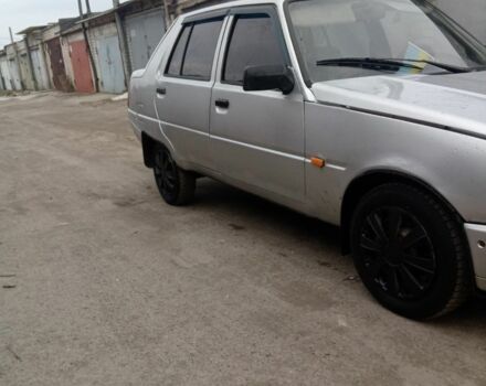 Серый ЗАЗ 1103 Славута, объемом двигателя 1.2 л и пробегом 240 тыс. км за 840 $, фото 2 на Automoto.ua