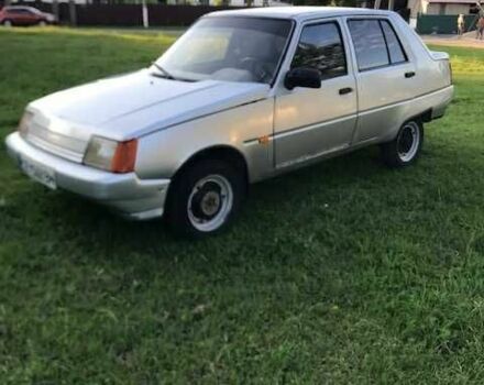 Серый ЗАЗ 1103 Славута, объемом двигателя 1.2 л и пробегом 180 тыс. км за 27800 $, фото 10 на Automoto.ua