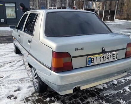 Серый ЗАЗ 1103 Славута, объемом двигателя 1.2 л и пробегом 79 тыс. км за 1800 $, фото 5 на Automoto.ua