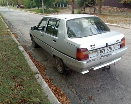 Сірий ЗАЗ 1103 Славута, об'ємом двигуна 1.2 л та пробігом 150 тис. км за 800 $, фото 1 на Automoto.ua